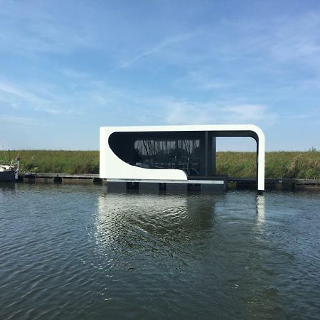 TinyFloat Andijk Villa Bagian luar foto
